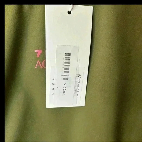 7 DAYS ACTIVE Cropped Long Sleeve Top in Capulet Olive - Picture 4 of 4